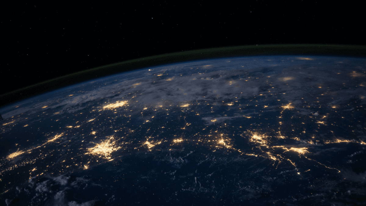 Using Blockchain to Finance and Distribute Your Film 