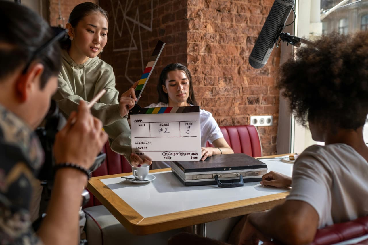  Producing in the New Hollywood Reinvention Resilience and the Rise of Creative Risk