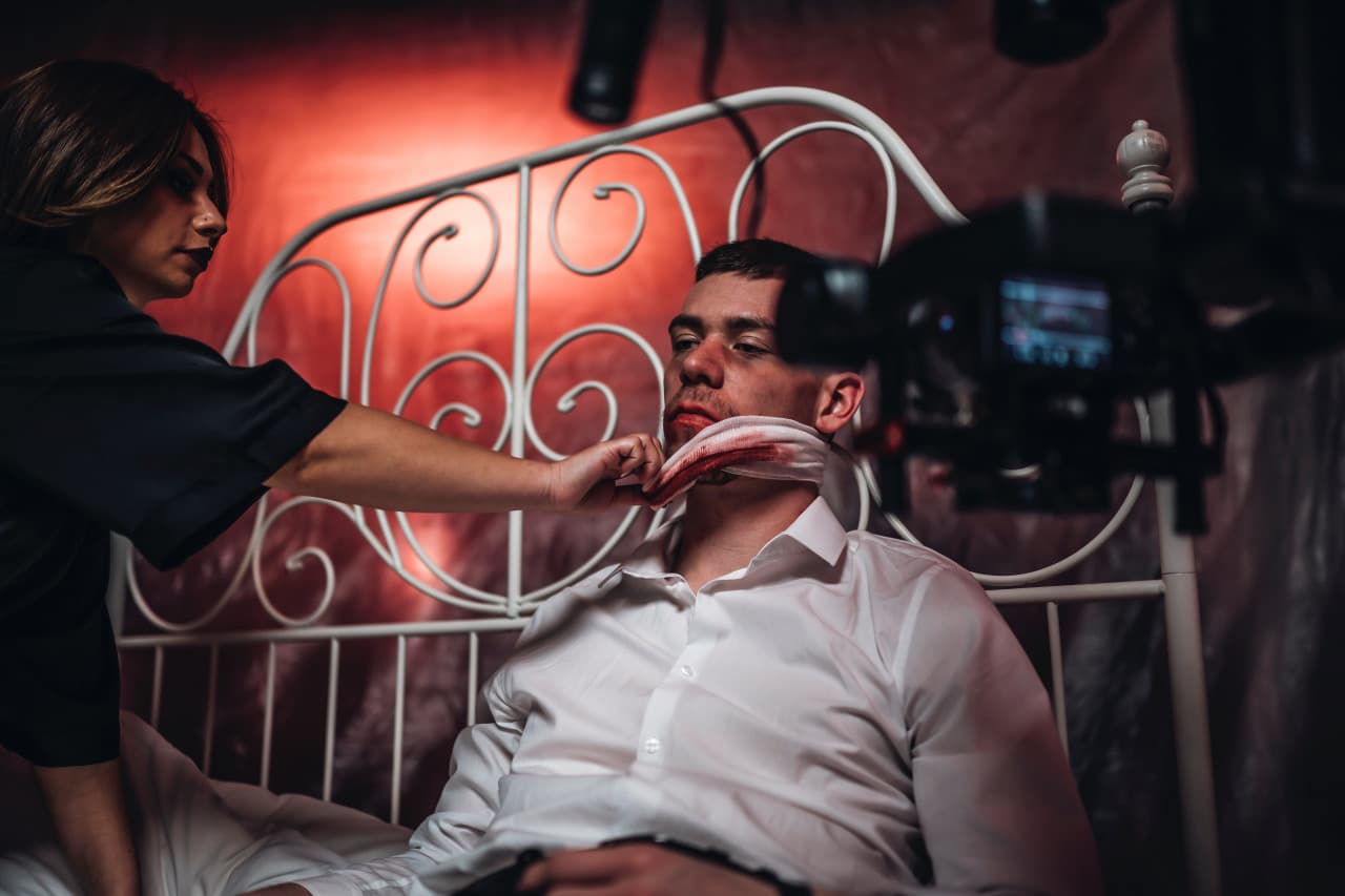 How to Support an Actors Well Being in Emotionally Distressing Roles