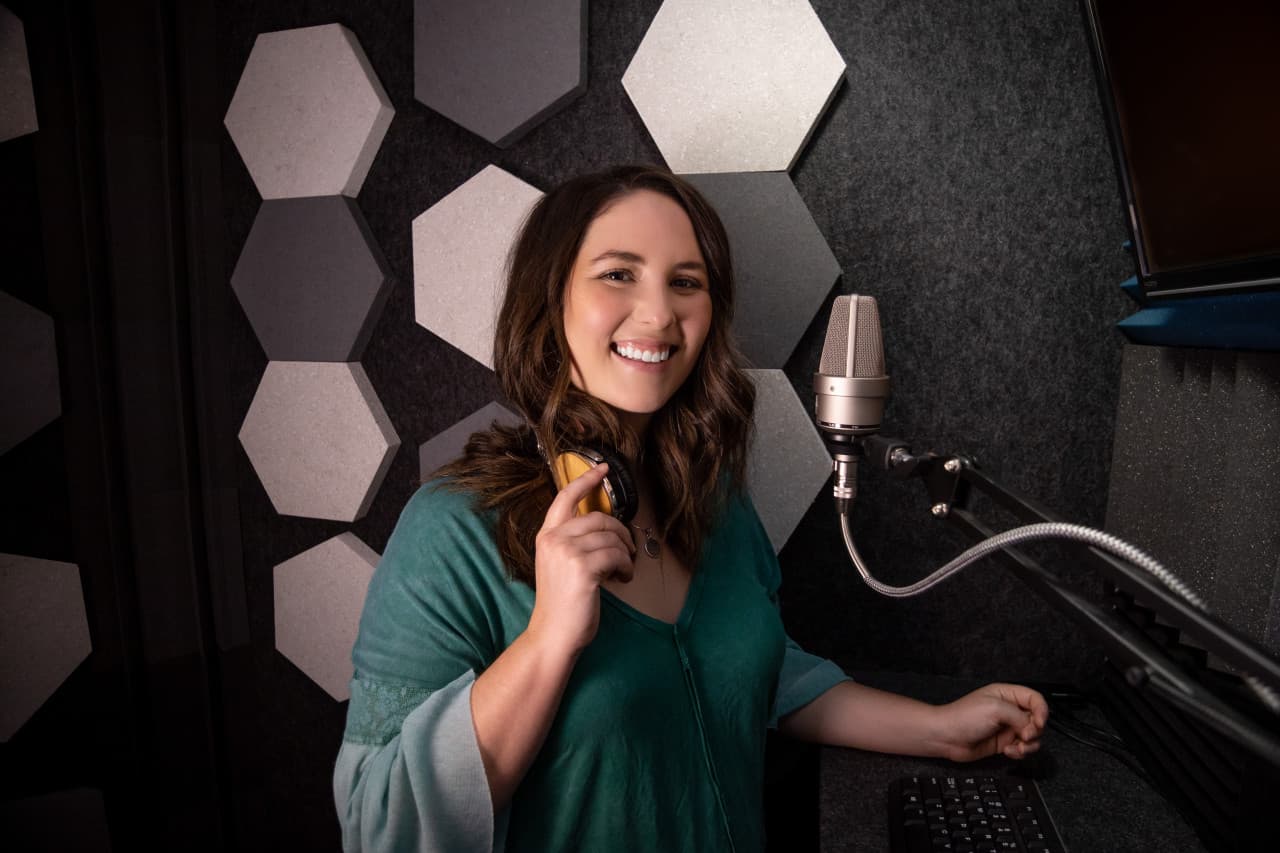 5 Tools You Need to Build a Voiceover Business