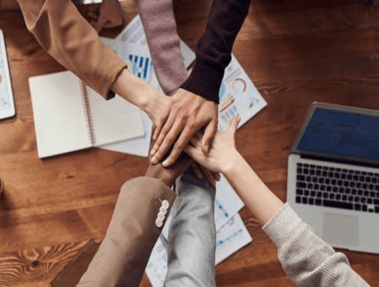 Networking from theMediterraneanStage 32 is the Magic Key