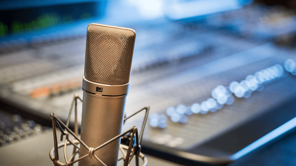 5 Techniques for Auditioning and Getting Hired as a Voice Actor