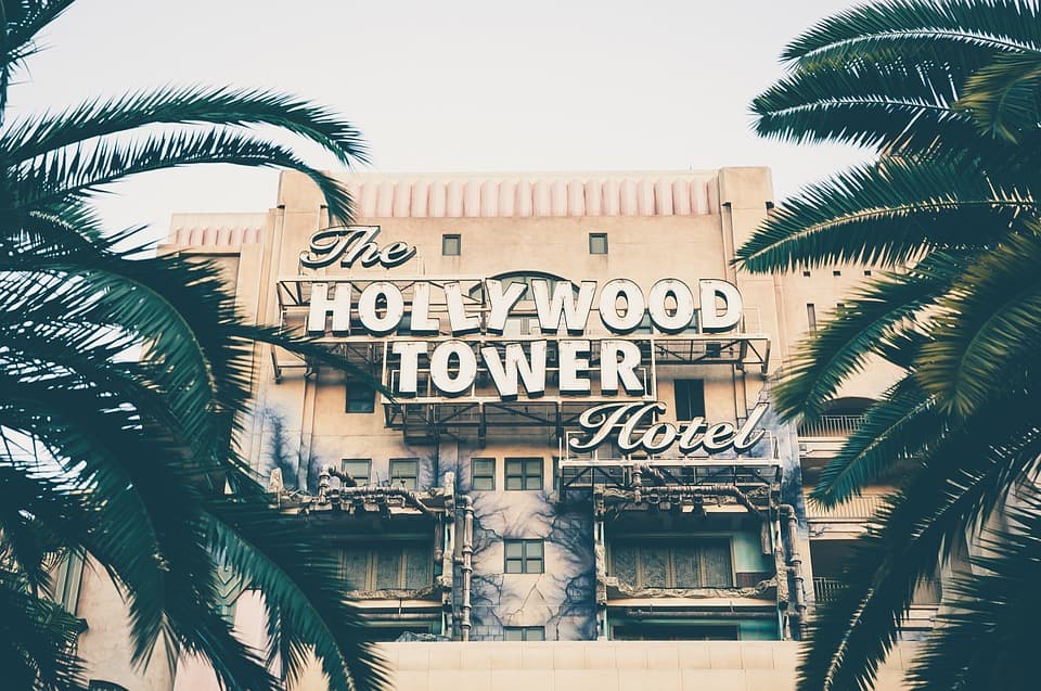 Getting to Know Hollywood Sign the Town Before You Sign the Talent