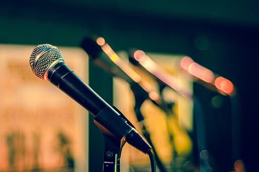 How to Break Into Voice Acting