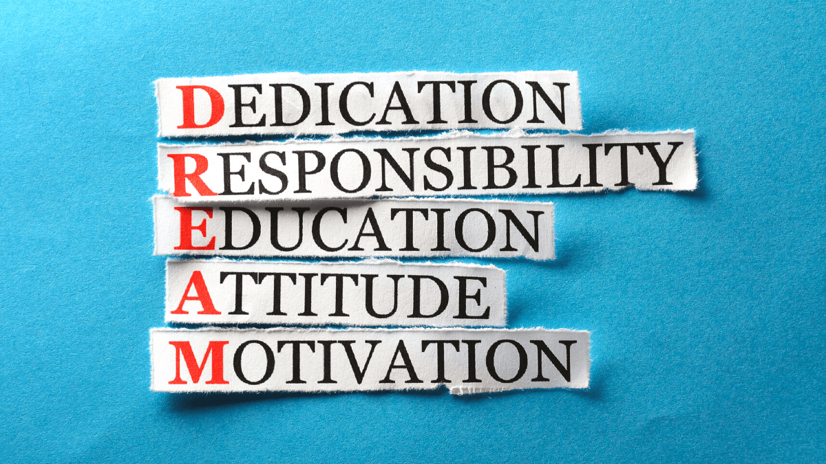 Screenwriter Lands Literary Agent through Networking on Stage 32