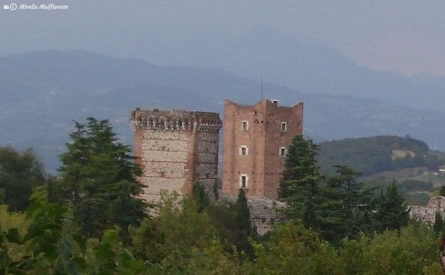 European Screenwriter Signs an Artist Management Agreement through Pitching on Stage 32