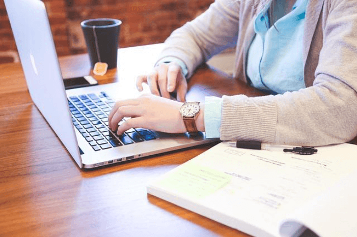 3 Ways Ghostwriting Can Empower Your Creative Career