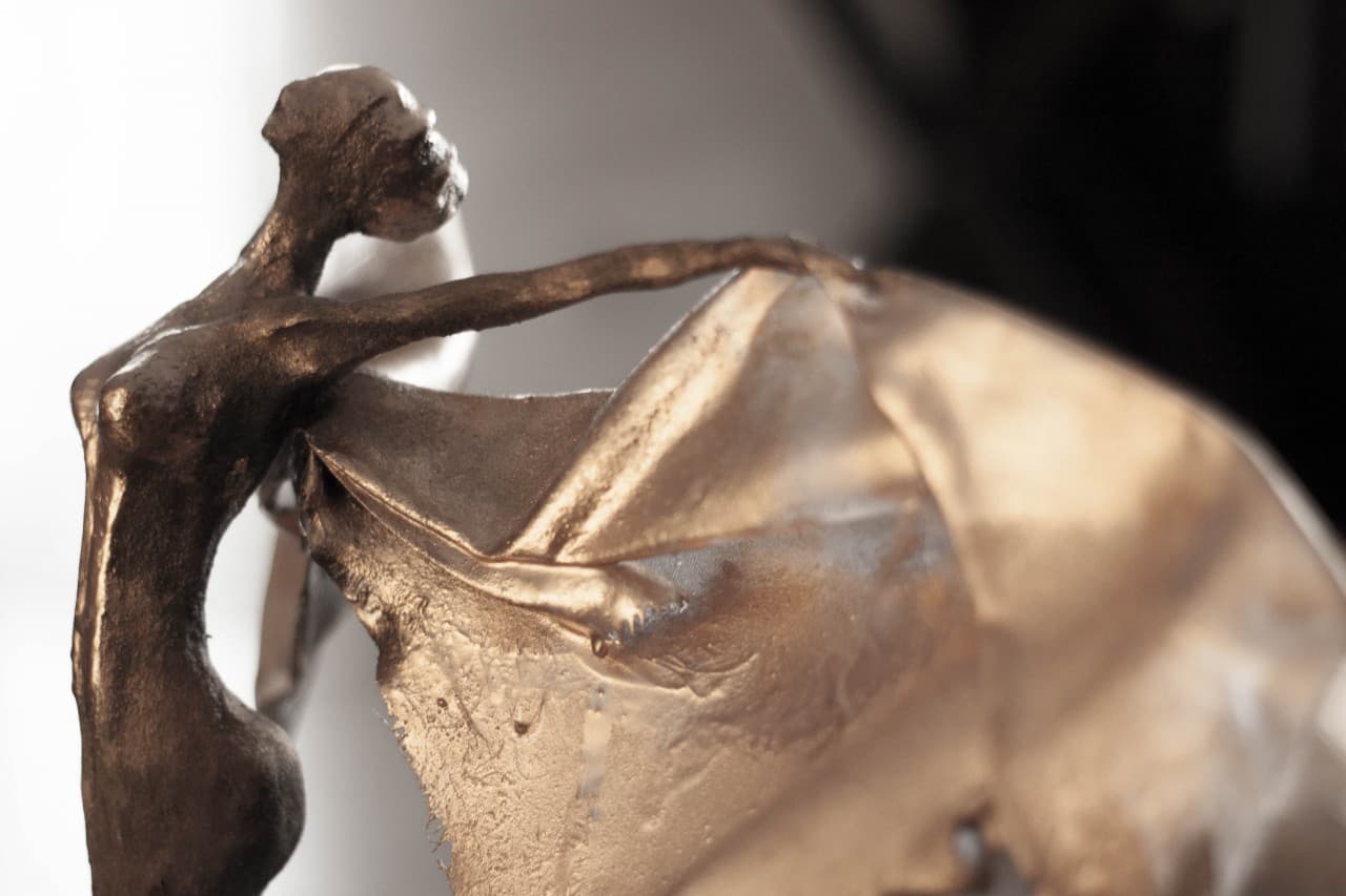 How to Become a Dynamic Film Creative with Different Art Mediums