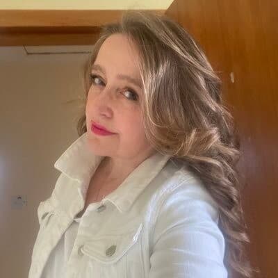 Julie Georgina Shackman